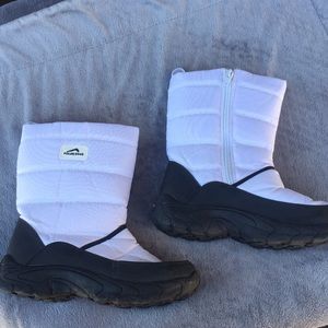 Polar Edge snow boots